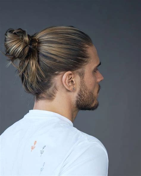 taper chignon homme|Chignon pour homme : comment porter le man bun